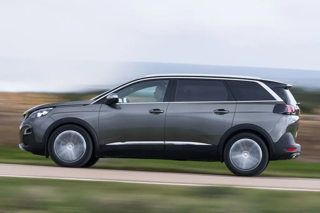 Peugeot 5008 5008 1.6 THP GT Line Dynamic EAT8	 6