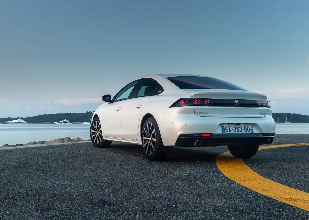 Peugeot 508 508 1.5 BlueHDI Active Prime EAT8 5