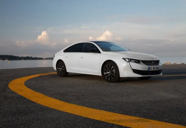 Peugeot 508 508 1.6 Puretech GT EAT8 2