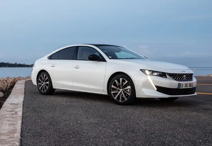 Peugeot 508 508 1.6 Puretech GT Selection EAT8 4