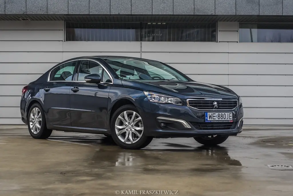 Peugeot 508 508 1.6 THP Access 7