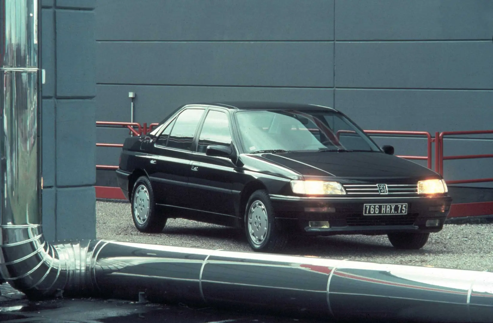 Peugeot 605 605 2.0 SVTi 5