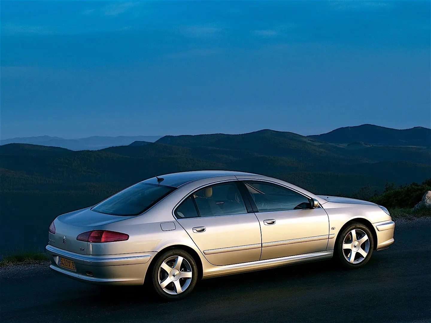 Peugeot 607 607 2.2 Supreme 4