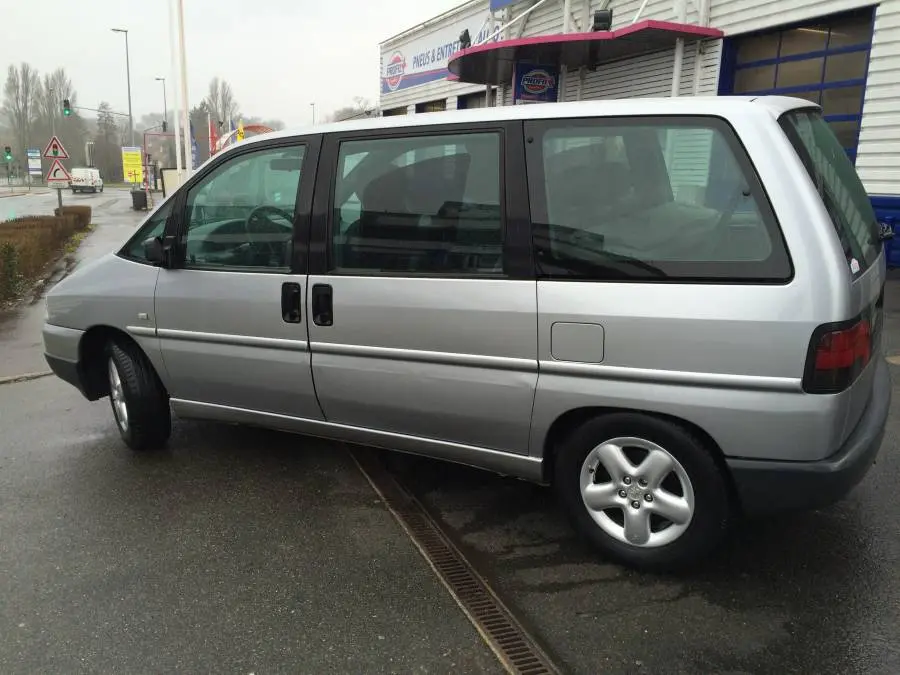 Peugeot 806 806 1.9 DT ST 3
