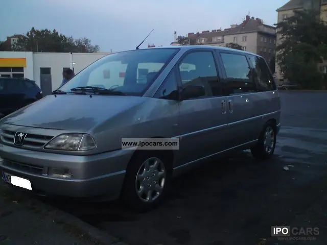 Peugeot 806 806 2.0 ST 6