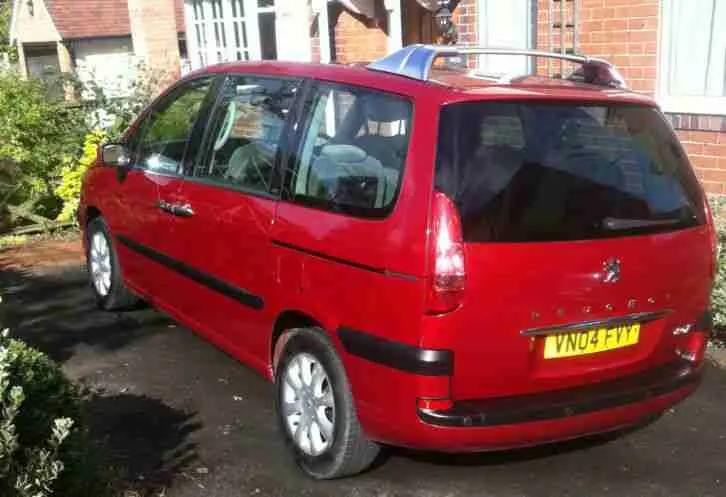 Peugeot 807 807 2.2 HDI Executive 0