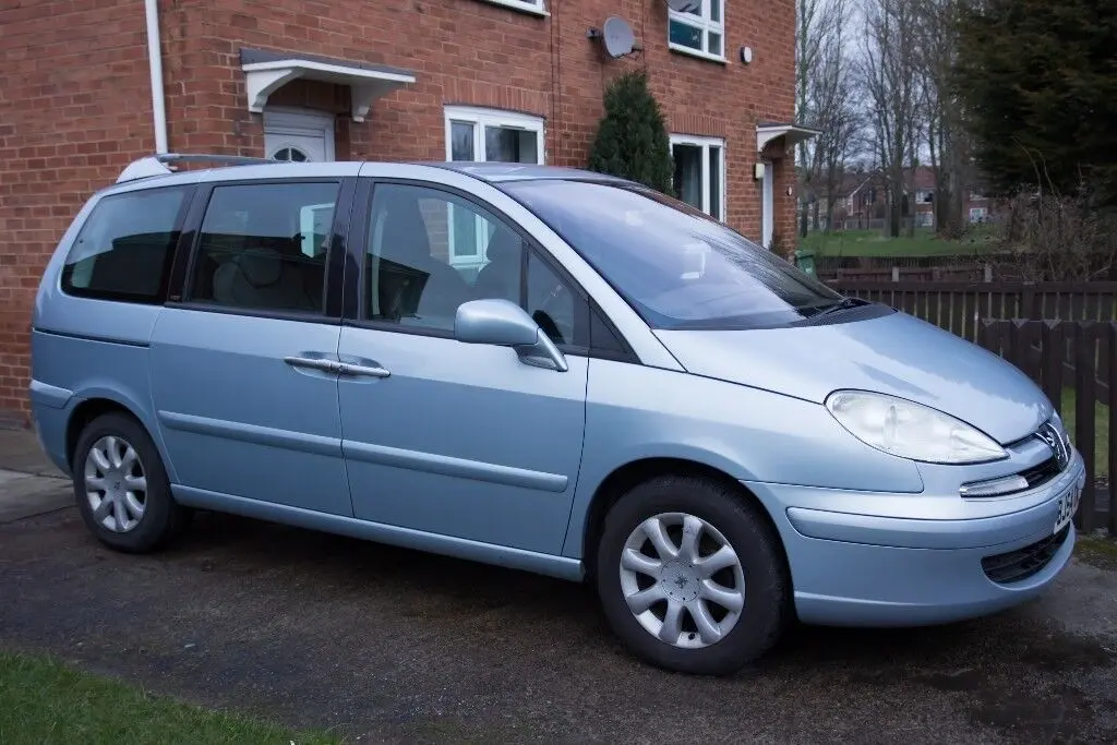 Peugeot 807 807 2.2 HDI Executive 1