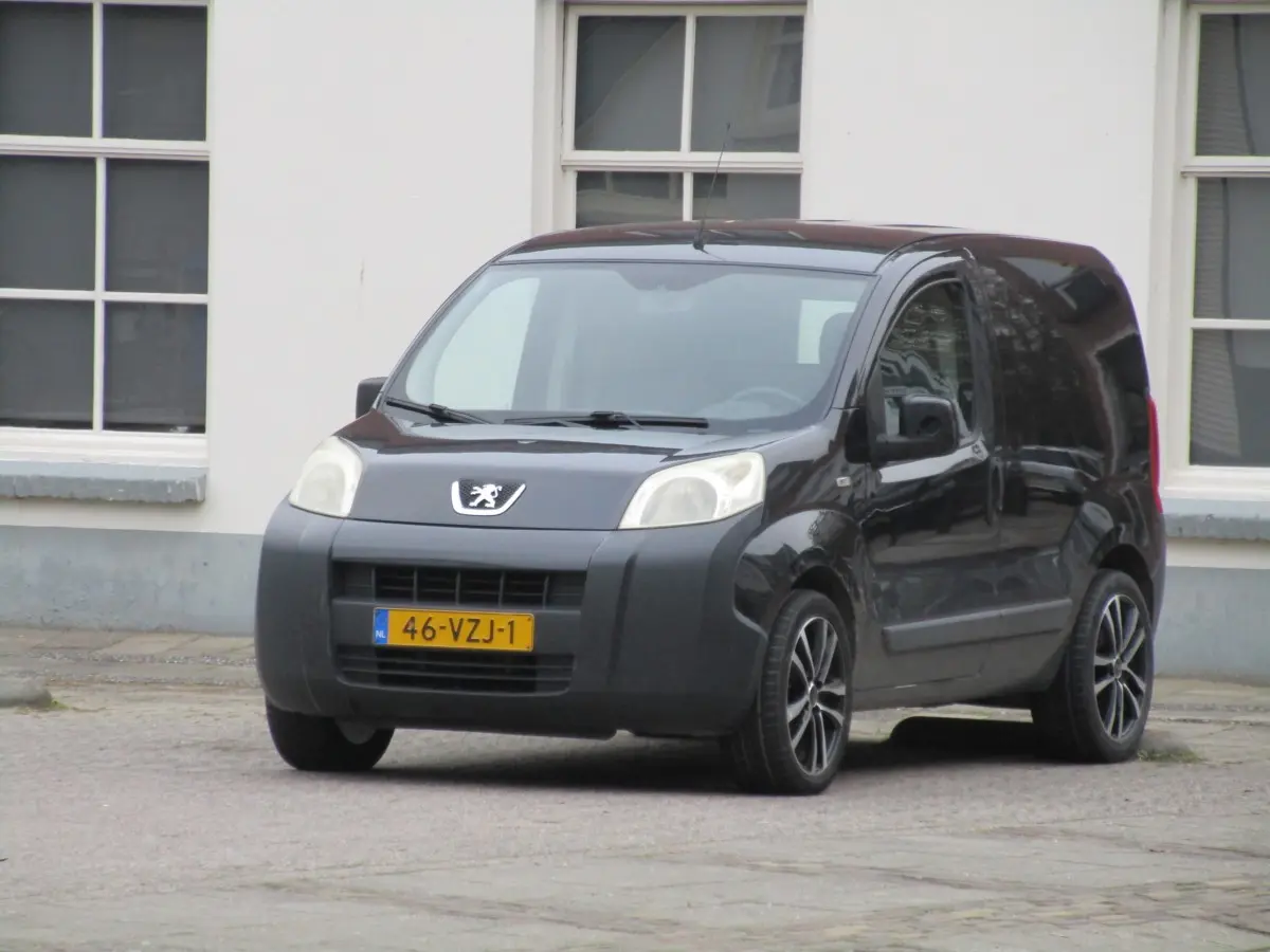 Peugeot Bipper Bipper 1.4 HDI Comfort 2
