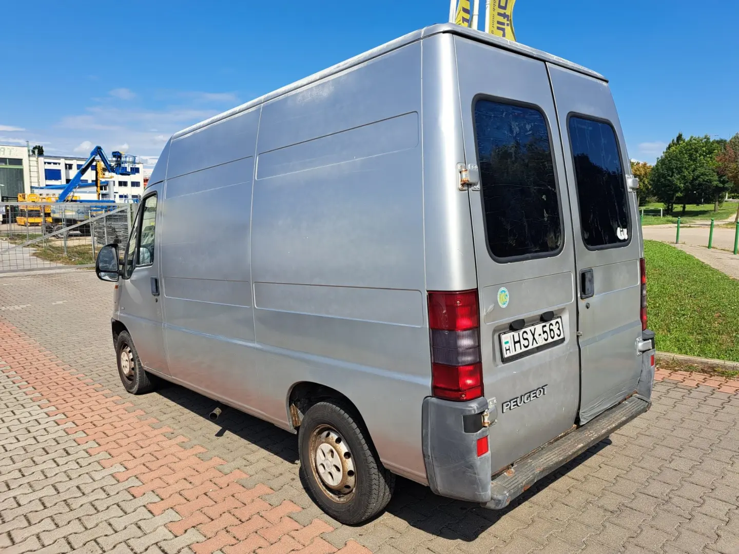 Peugeot Boxer Boxer 1400 TD 320 LH 5