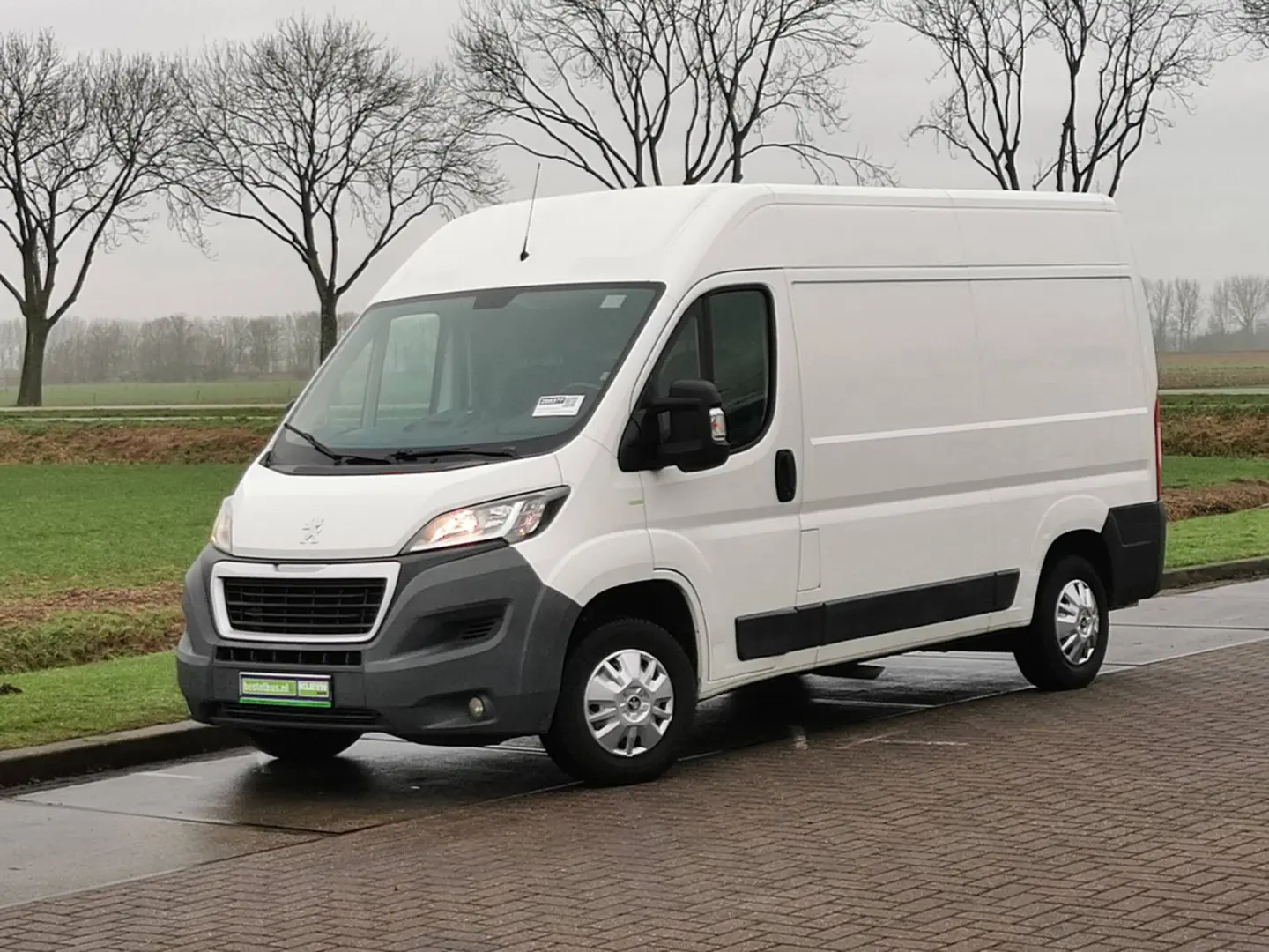 Peugeot Boxer Boxer 2.0 HDI 330 FT C 6