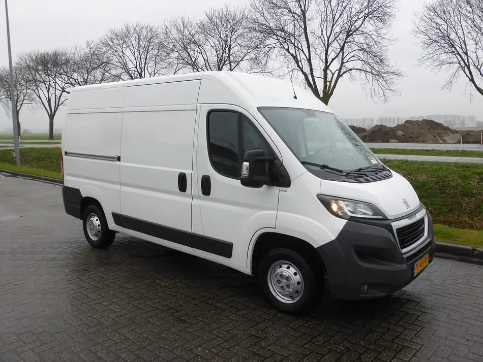Peugeot Boxer Boxer 2.2 BlueHDI L2H2 (11.5 m3) 7