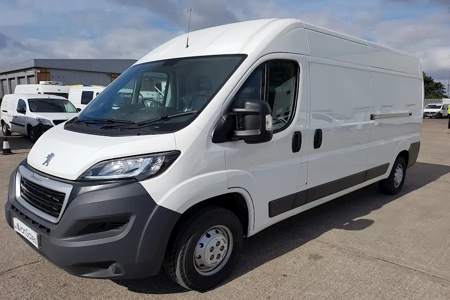 Peugeot Boxer Boxer 2.2 BlueHDI L4H2 (15 m3) 7