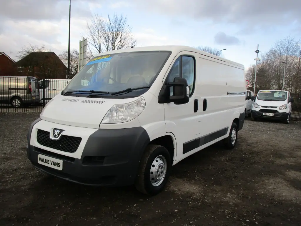 Peugeot Boxer Boxer 2.0 HDI 330 FT C 0