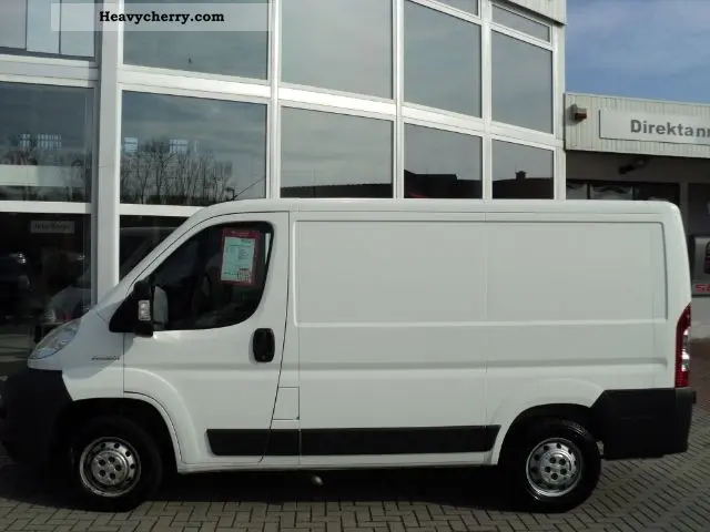 Peugeot Boxer Boxer 2.2 HDI 330 FT L1H1 4