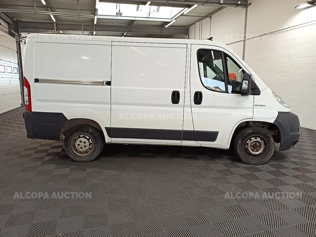 Peugeot Boxer Boxer 2.2 HDI 330 FT L1H1 6