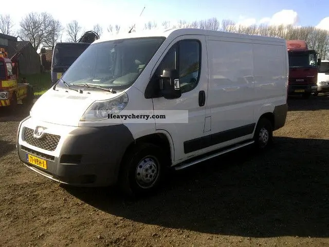 Peugeot Boxer Boxer 2.2 HDI 330 FT L1H1 6