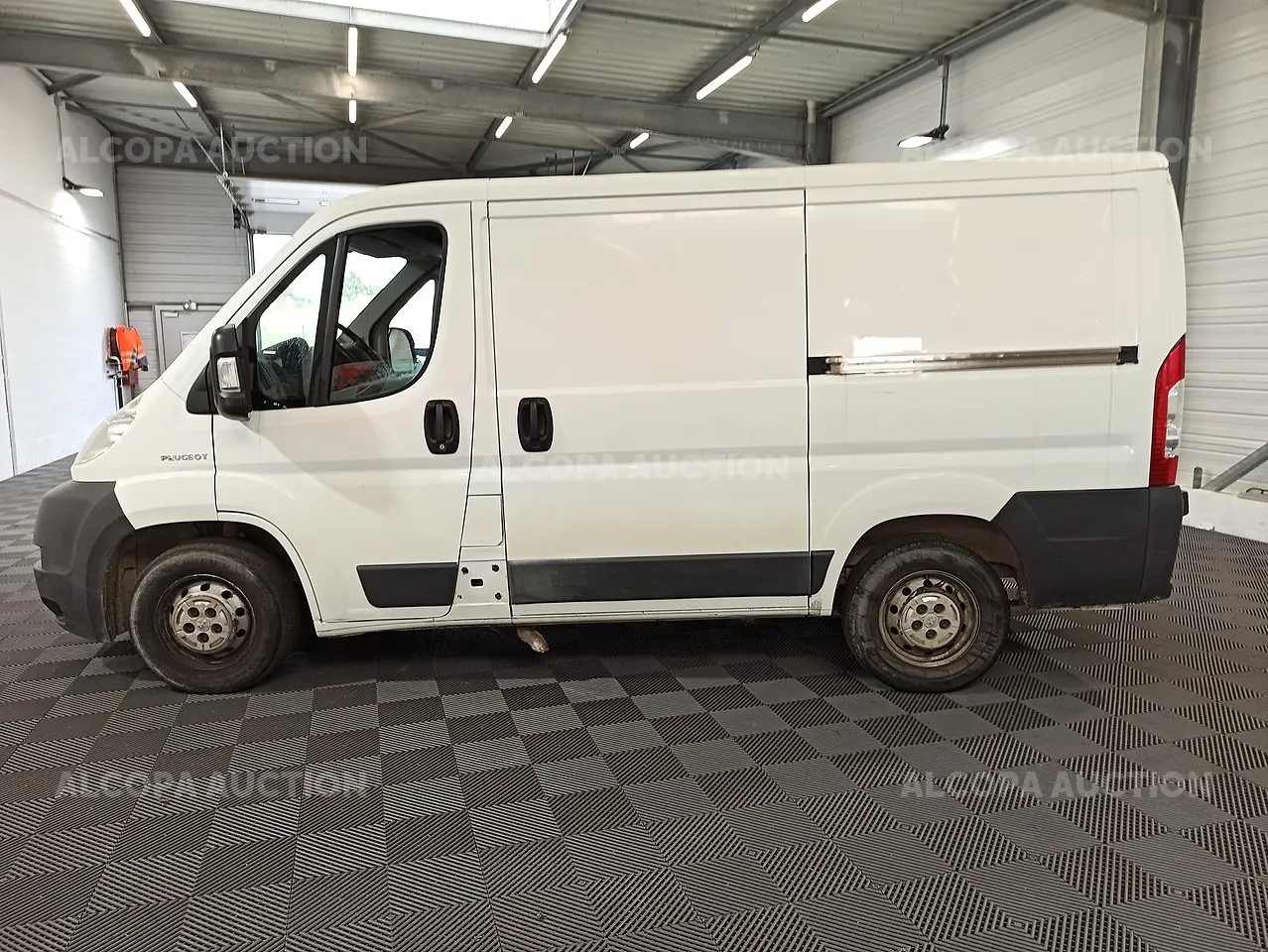 Peugeot Boxer Boxer 2.2 HDI 330 FT L1H1 5
