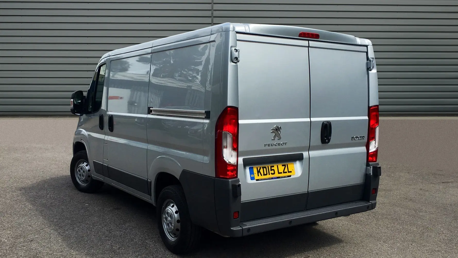 Peugeot Boxer Boxer 2.2 HDI 333 L2H1 1