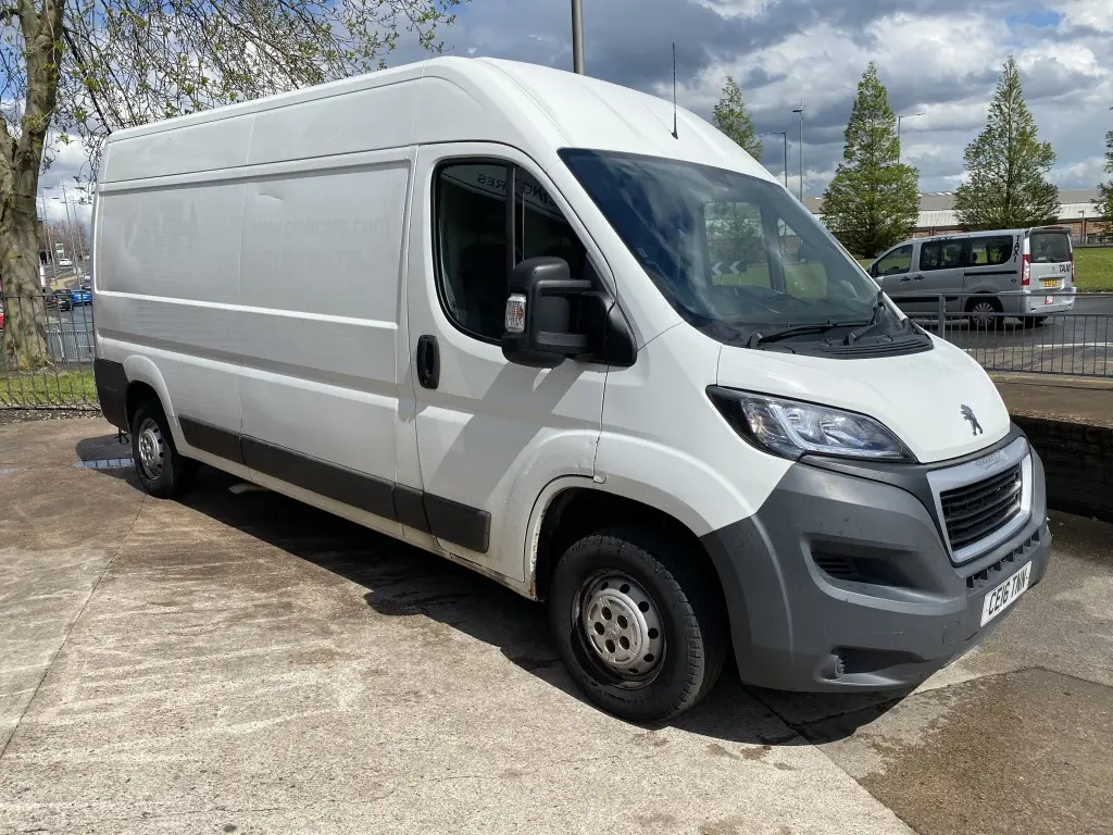 Peugeot Boxer Boxer 2.2 HDI 335 L3H2 4