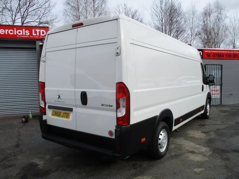 Peugeot Boxer Boxer 2.2 HDI 435 L4H2 6