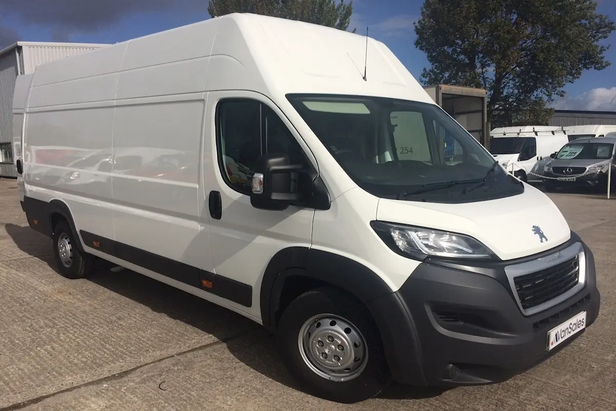 Peugeot Boxer Boxer 2.2 HDI 435 L4H3 2