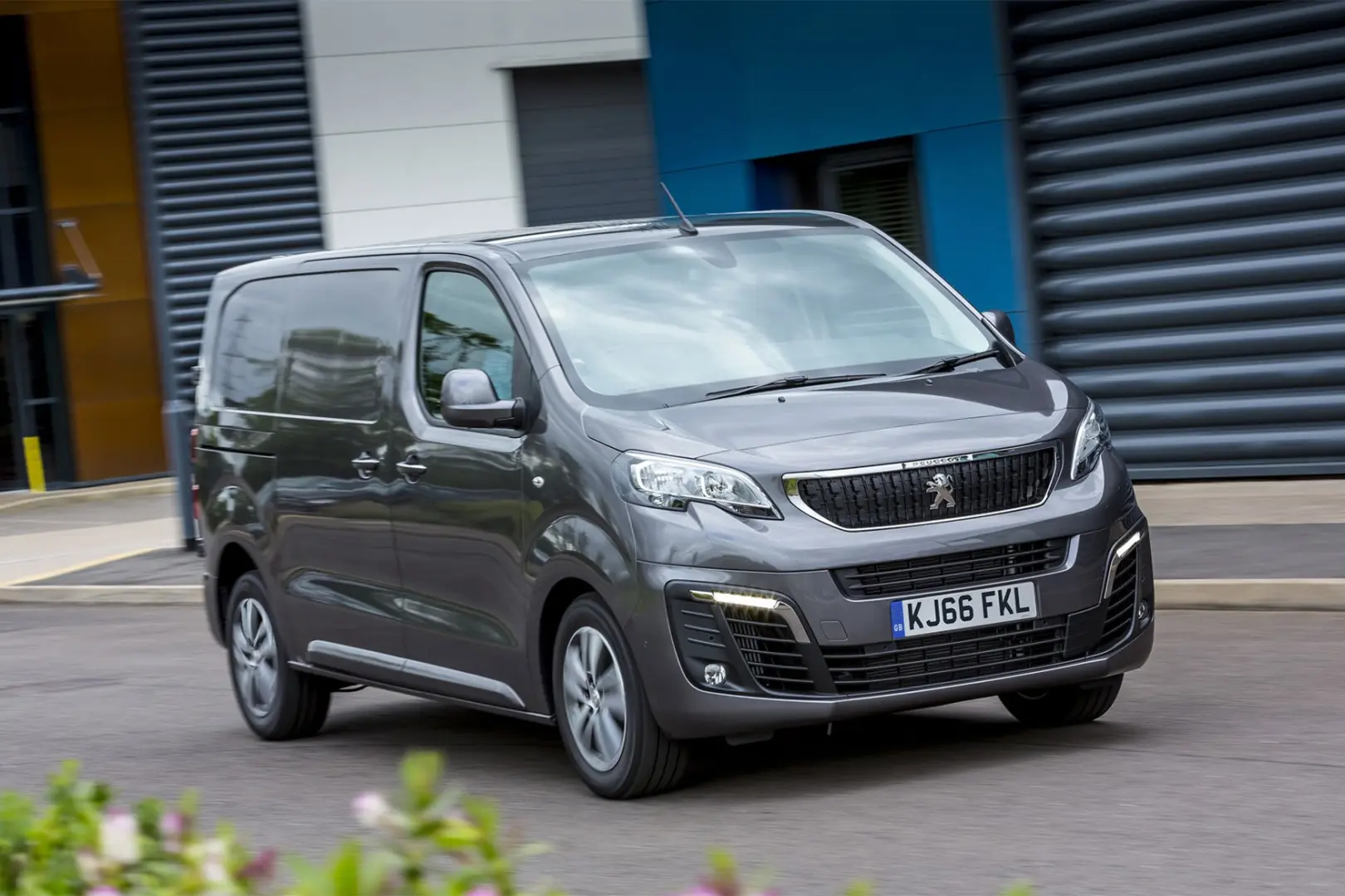Peugeot Expert Expert 2.0 BlueHDI Uzun 0