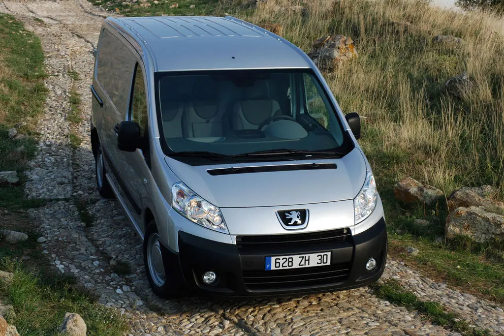 Peugeot Expert Expert 2.0 HDI 229 L2H1 2