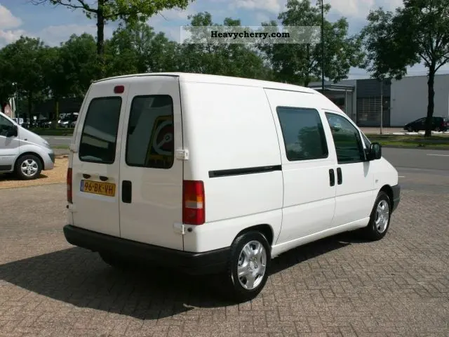 Peugeot Expert Expert 2.0 HDI 230 7