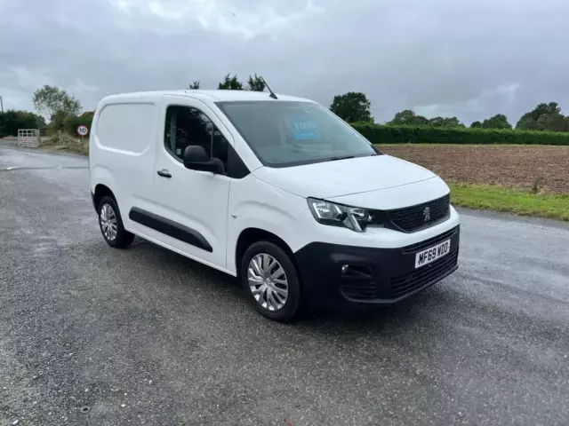 Peugeot Partner Partner 1.5 BlueHDI Uzun Comfort 4