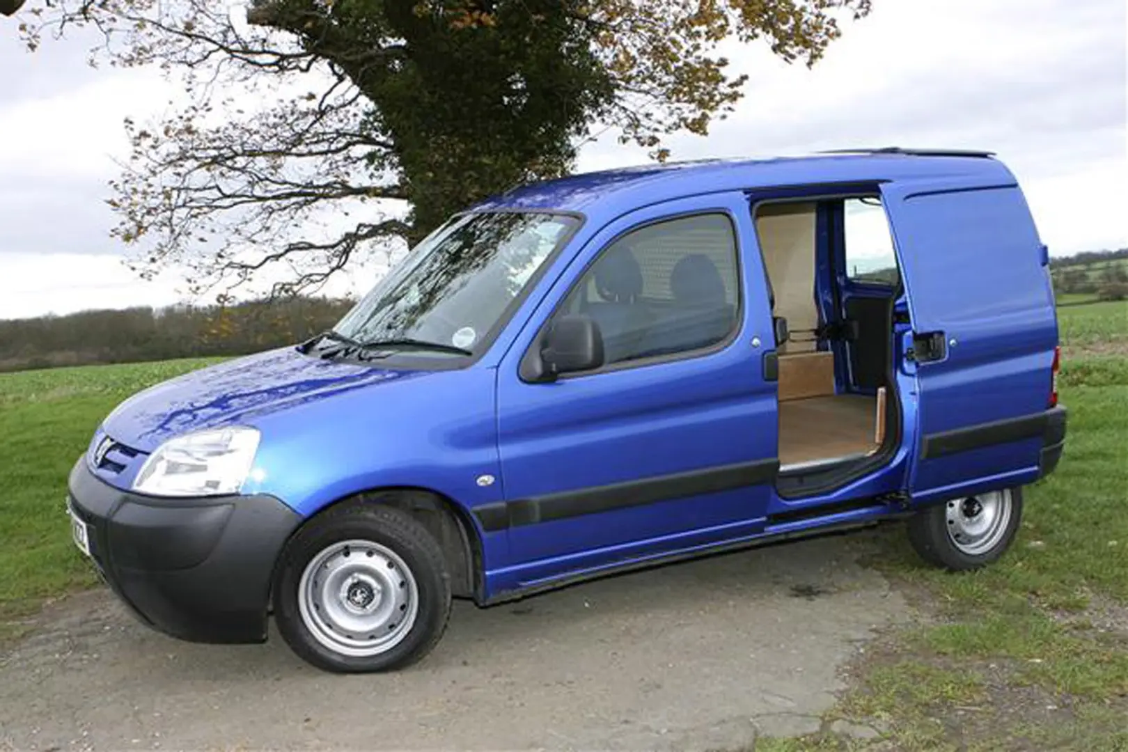 Peugeot Partner Partner 1.9 D Profil 4