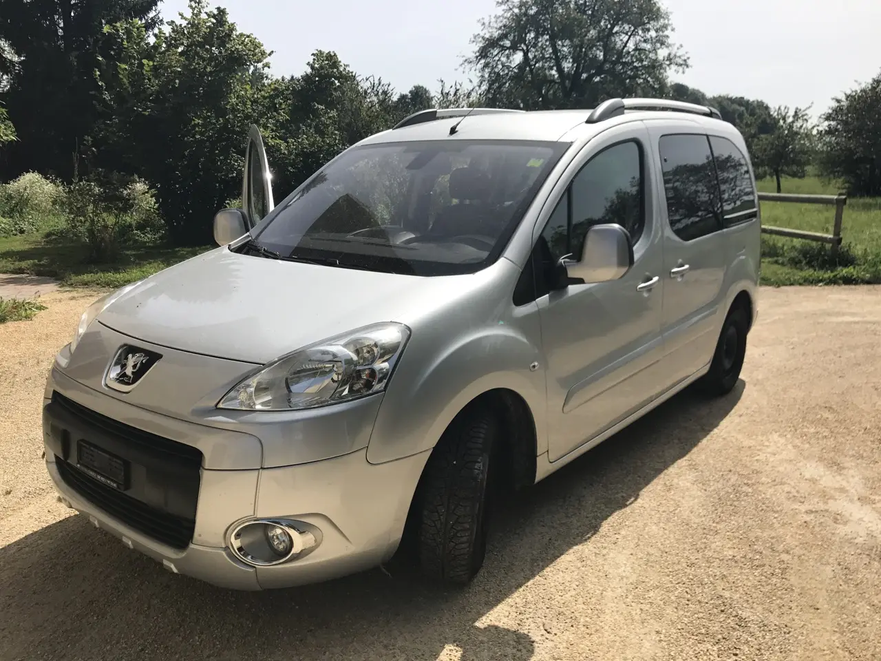 Peugeot Partner Partner Tepee 1.6 HDI Premium Pack 7
