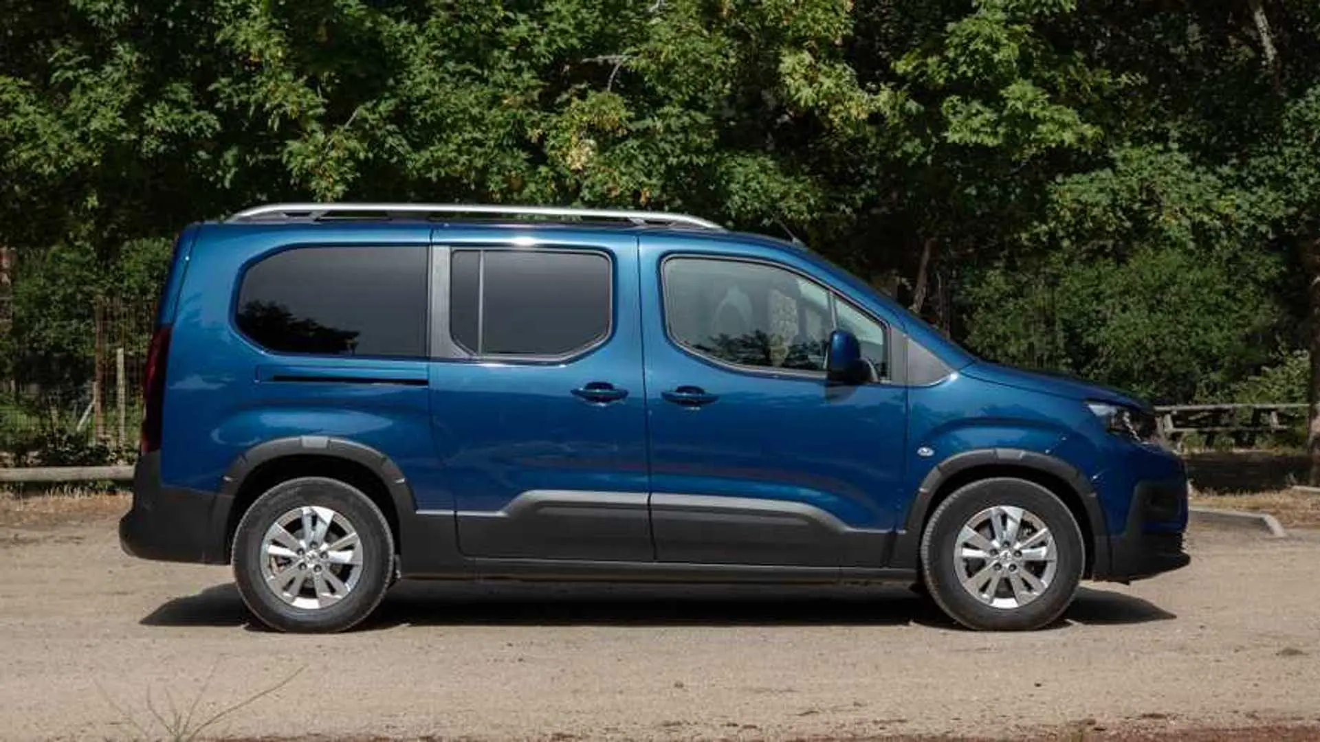 Peugeot Rifter Rifter 1.5 BlueHDI Active Comfort 2