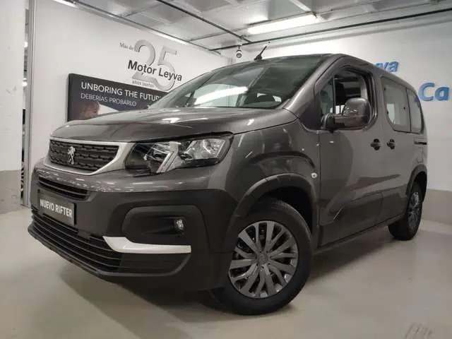 Peugeot Rifter Rifter 1.5 BlueHDI Active SkyPack 4