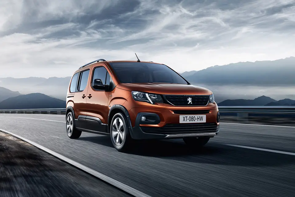 Peugeot Rifter Rifter 1.5 BlueHDI GT Line Plus EAT8 4