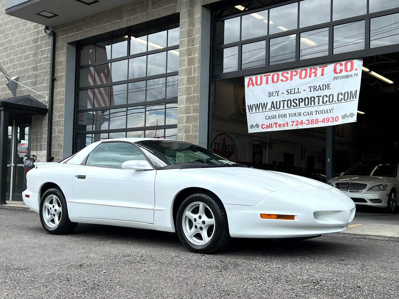 Pontiac Firebird Firebird 5.7 V8 Formula 2