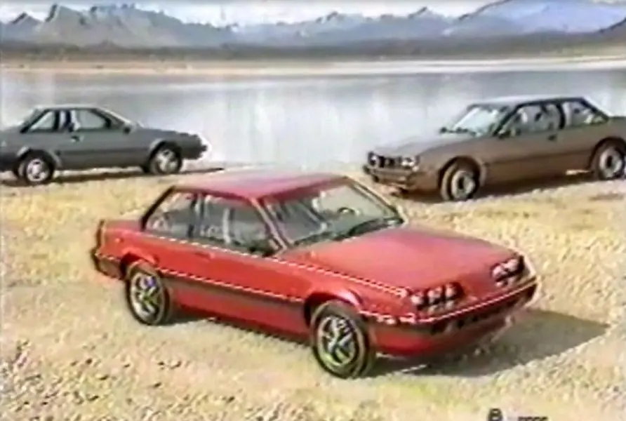 Pontiac Sunbird Sunbird 2.0 LE 6