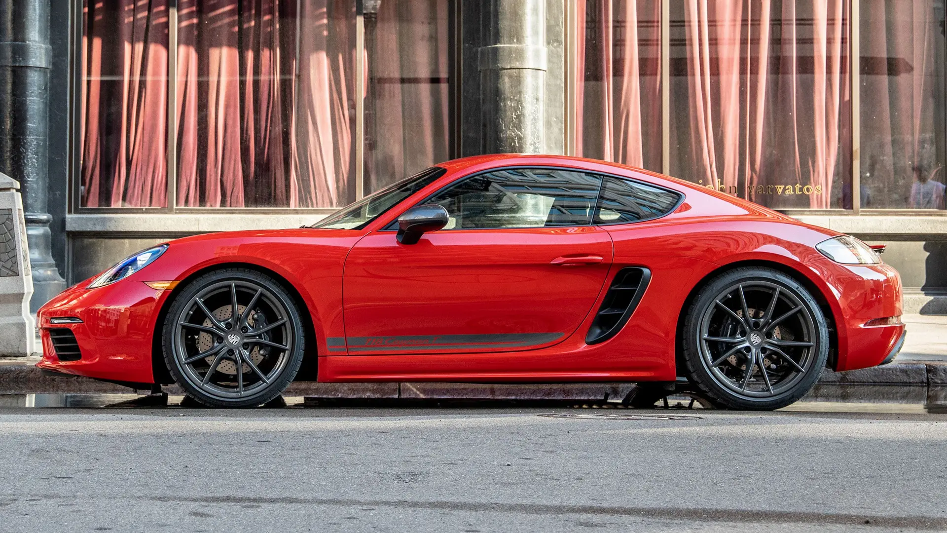 Porsche 718 718 Cayman T 5