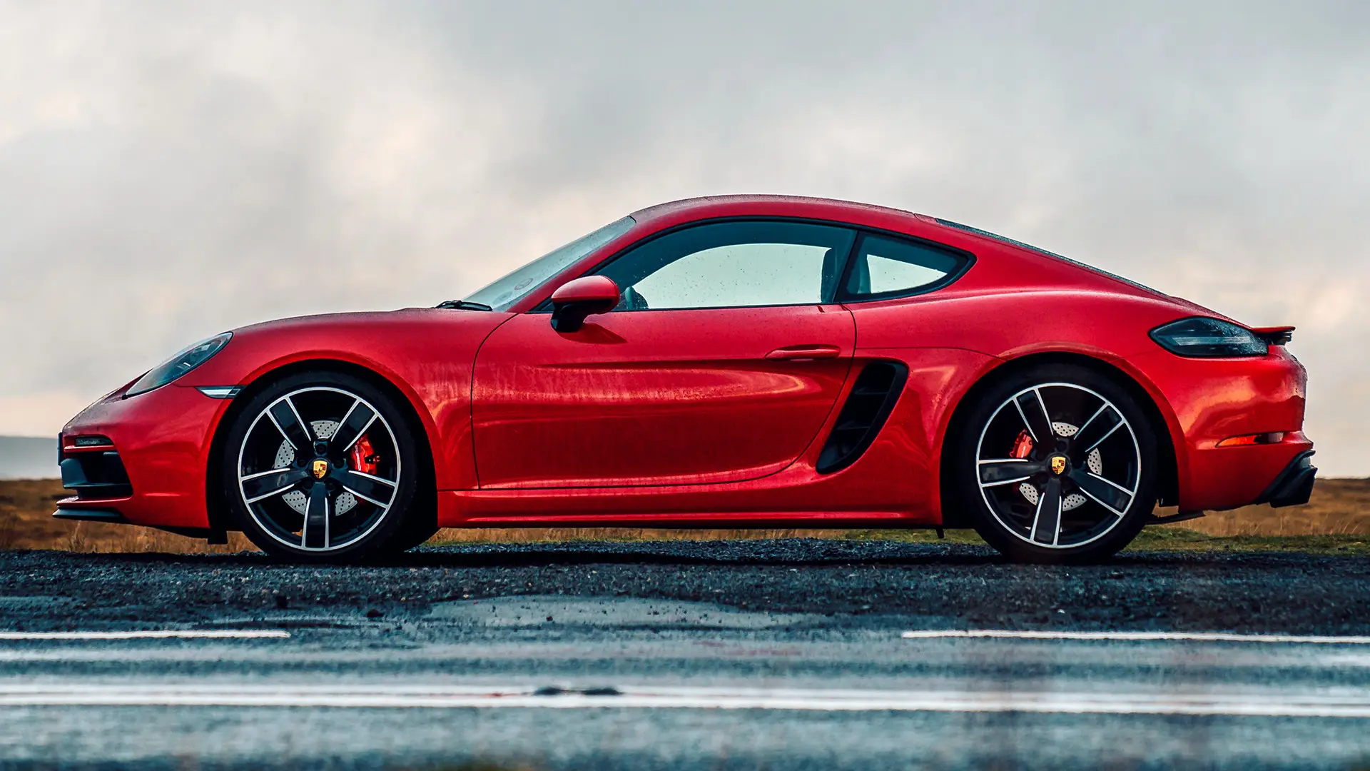Porsche 718 718 Cayman 2.5 GTS 2