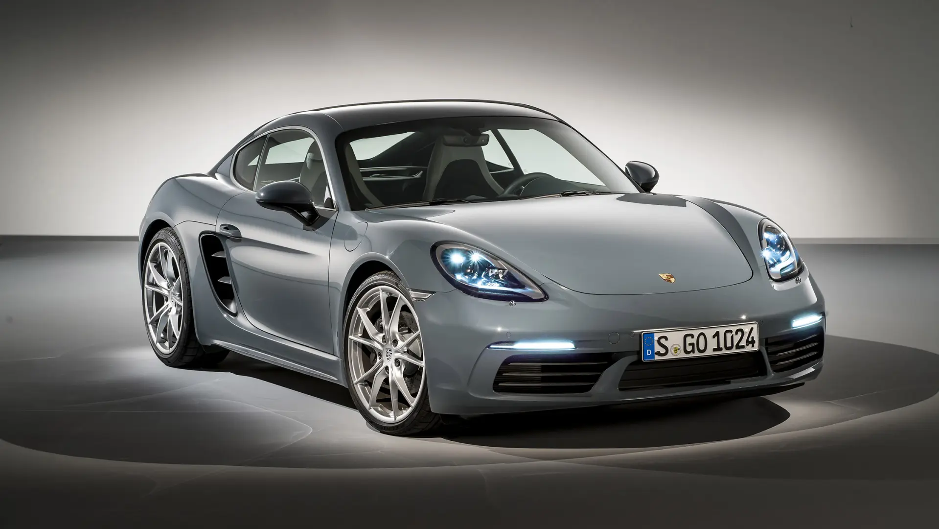 Porsche 718 718 Cayman 2.5 S 1