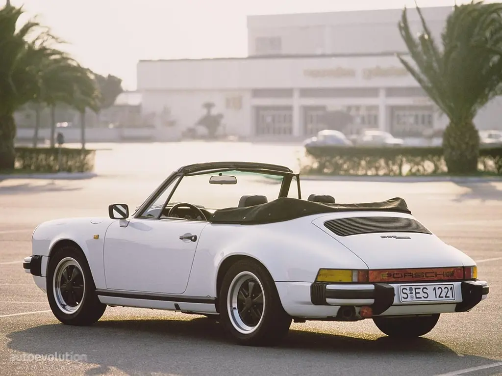 Porsche 911 911 Carrera 2 Cabrio 5