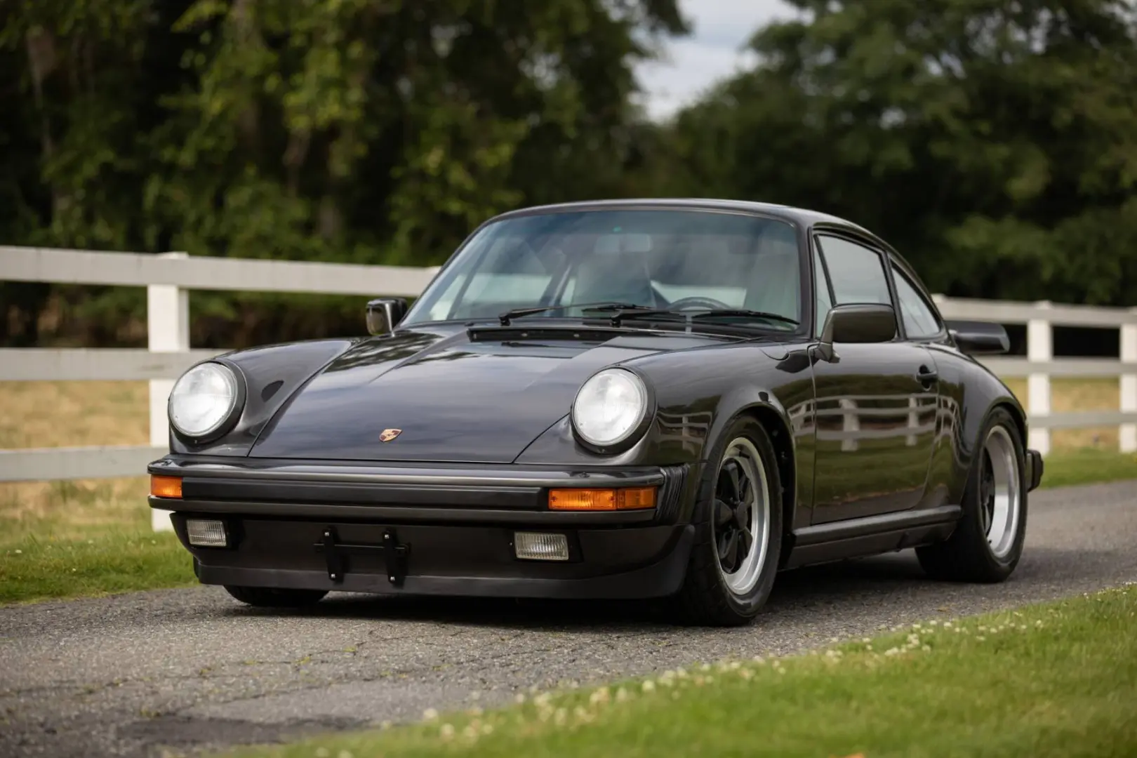 Porsche 911 911 Carrera 2 Coupe 6