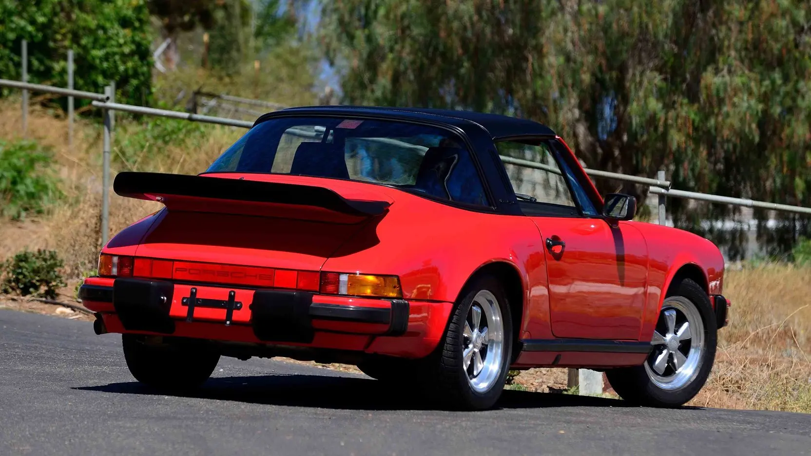 Porsche 911 911 Carrera 2 Targa 6