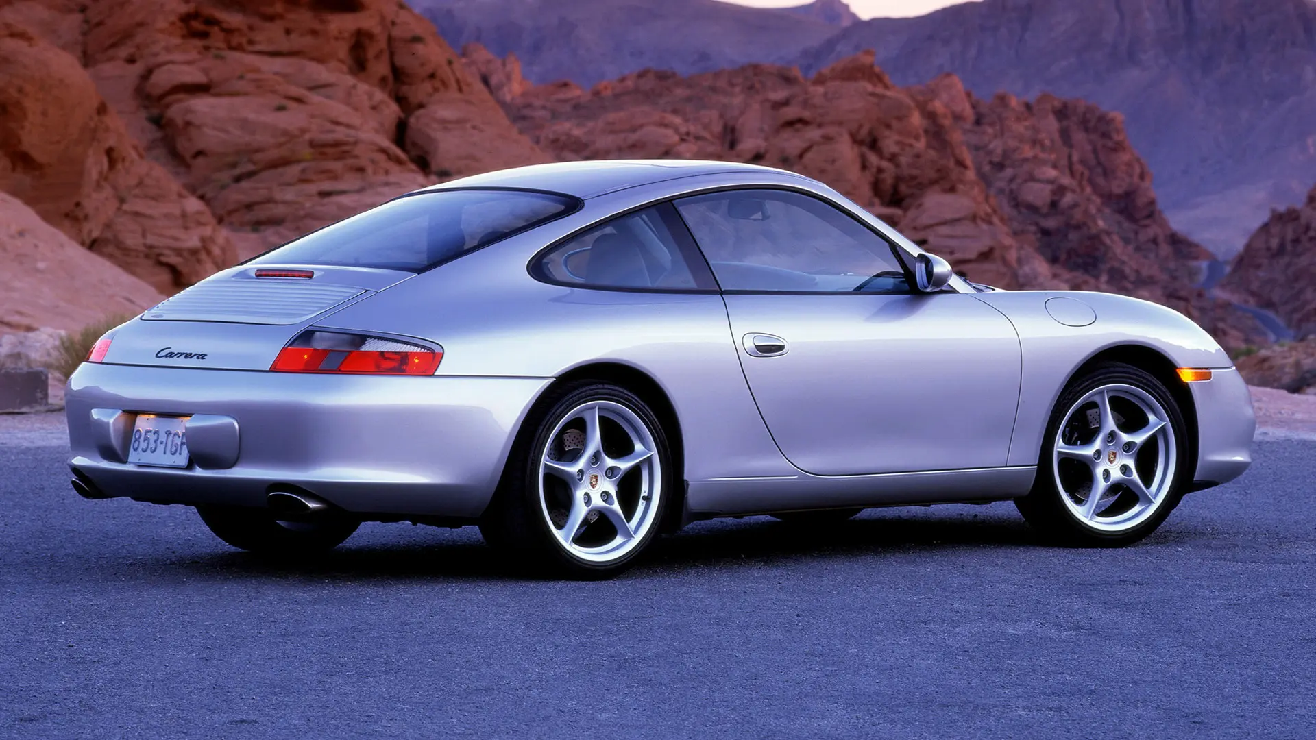 Porsche 911 911 Carrera 4