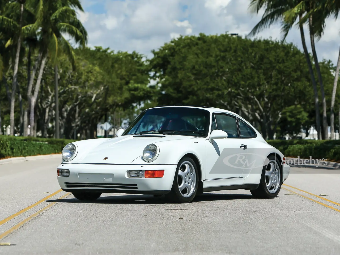 Porsche 911 911 Carrera 4 2
