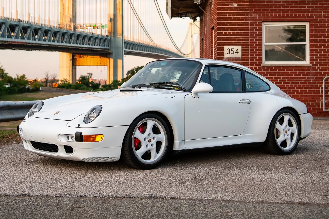 Porsche 911 911 Carrera 4 2
