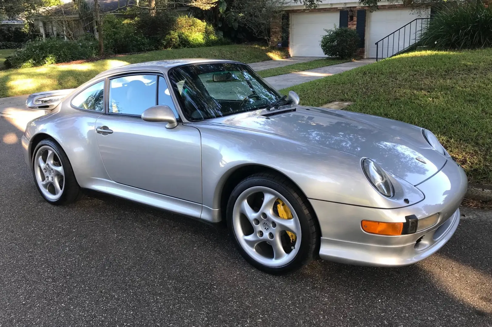 Porsche 911 911 Carrera 4 6