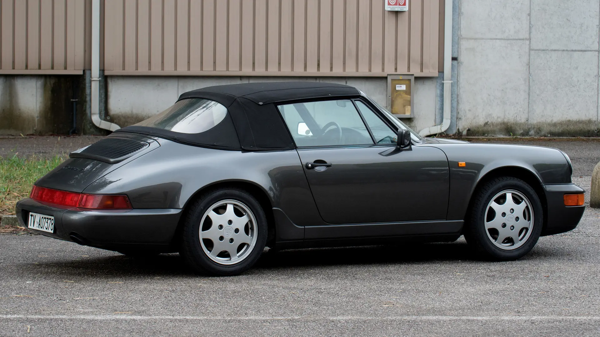 Porsche 911 911 Carrera 4 Cabrio 4