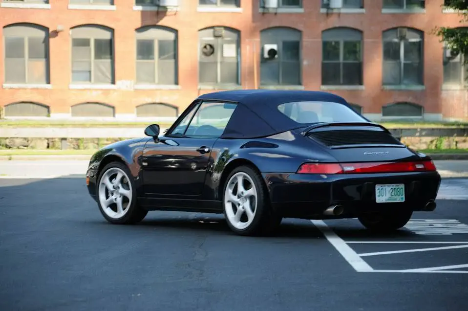 Porsche 911 911 Carrera 4 Cabrio 4
