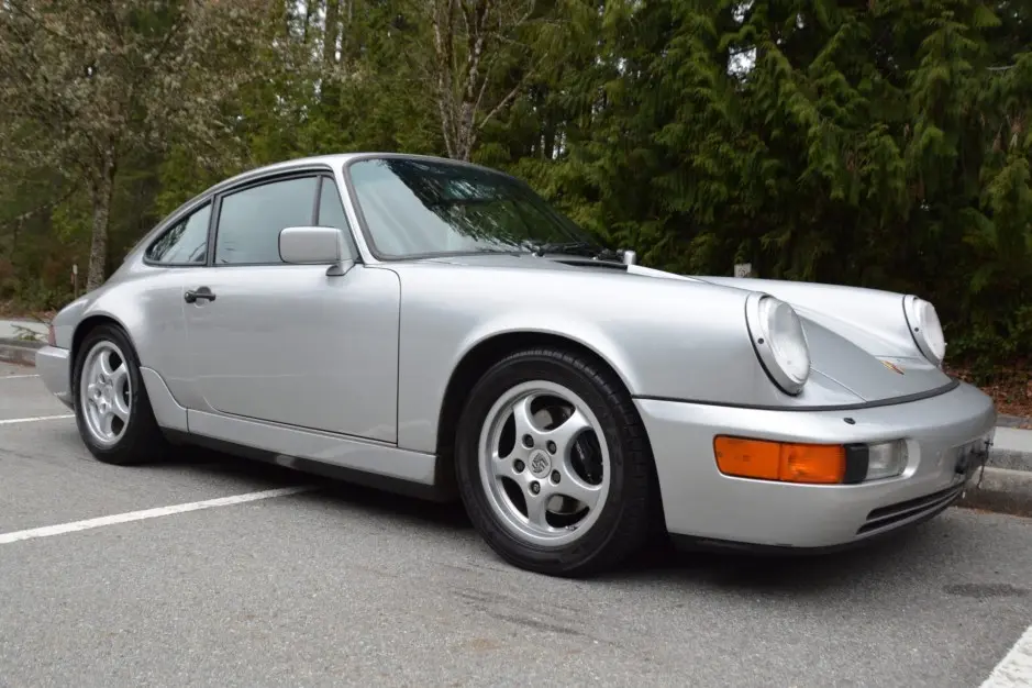 Porsche 911 911 Carrera 4 Coupe 6
