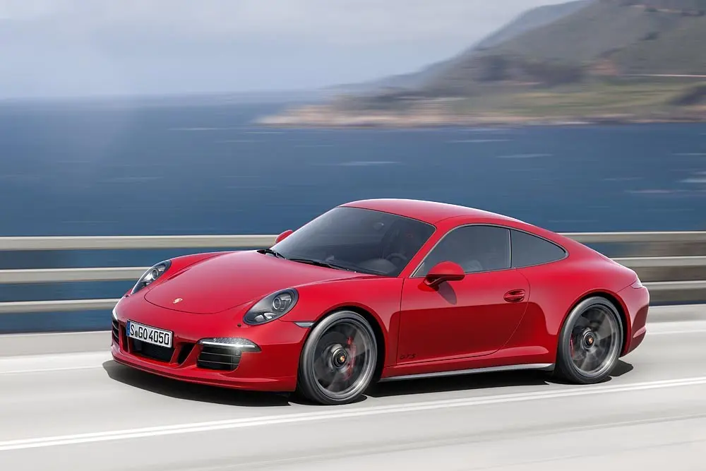 Porsche 911 911 Carrera 4 GTS 6